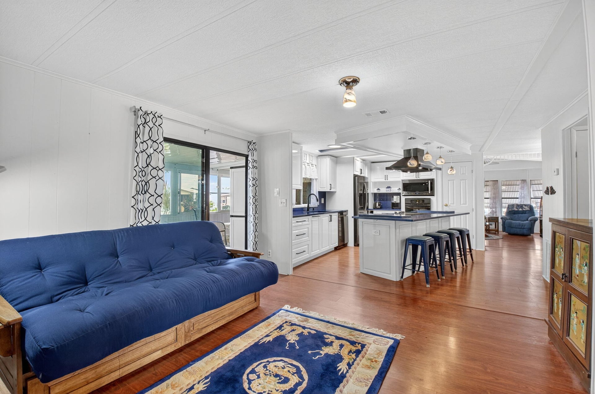 Residence photo 19