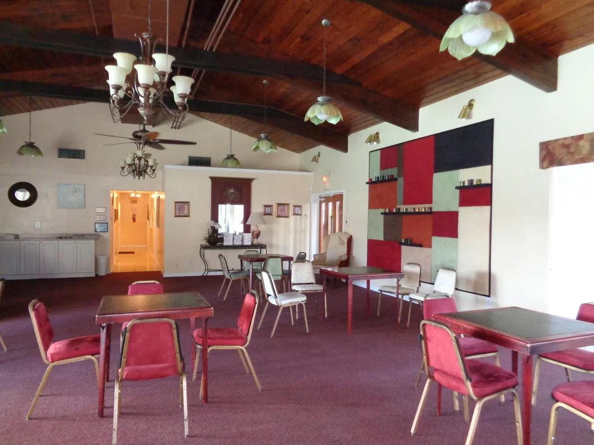 Unit 112 photo 37