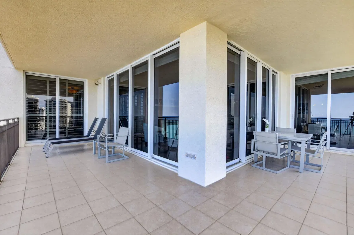 Renaissance on the Ocean Unit 1653 photo 31