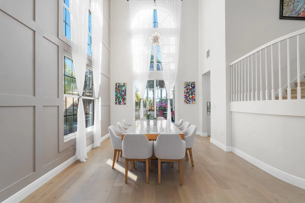 Residence photo 16