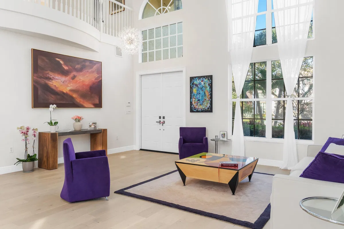 Residence photo 19