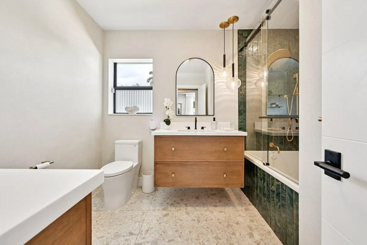 Old Northwood Residence photo 25