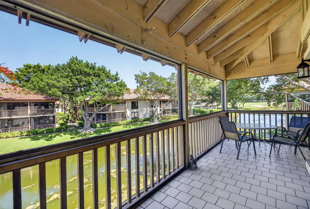 PGA National Palm Beach Gardens Residence photo 31