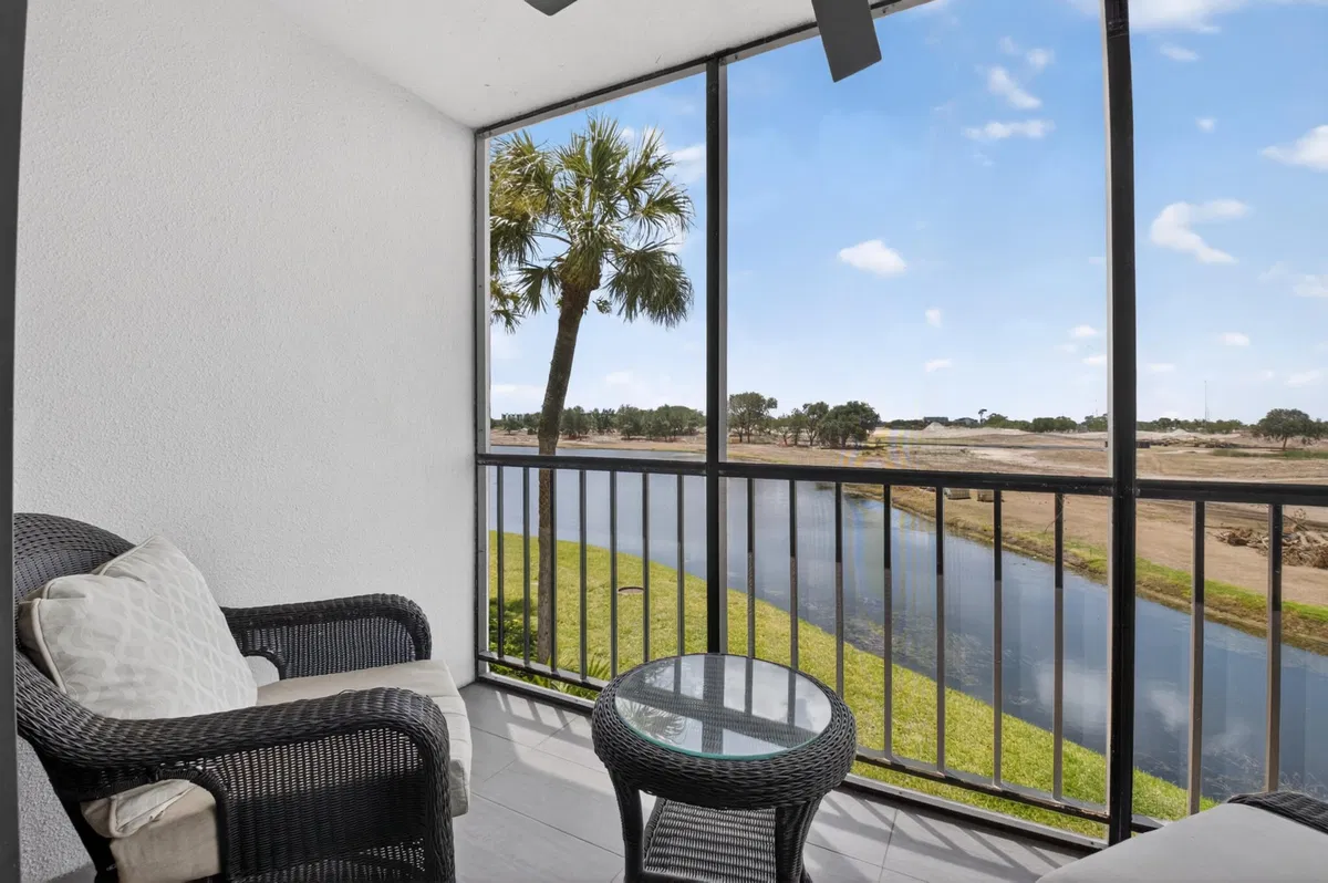 Boca West Country Club Unit 725 photo 7