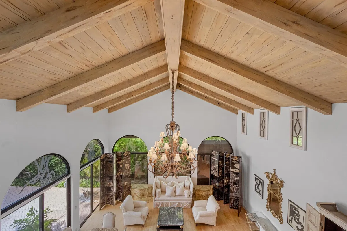 Sloan's Curve Palm Beach Residence photo 25