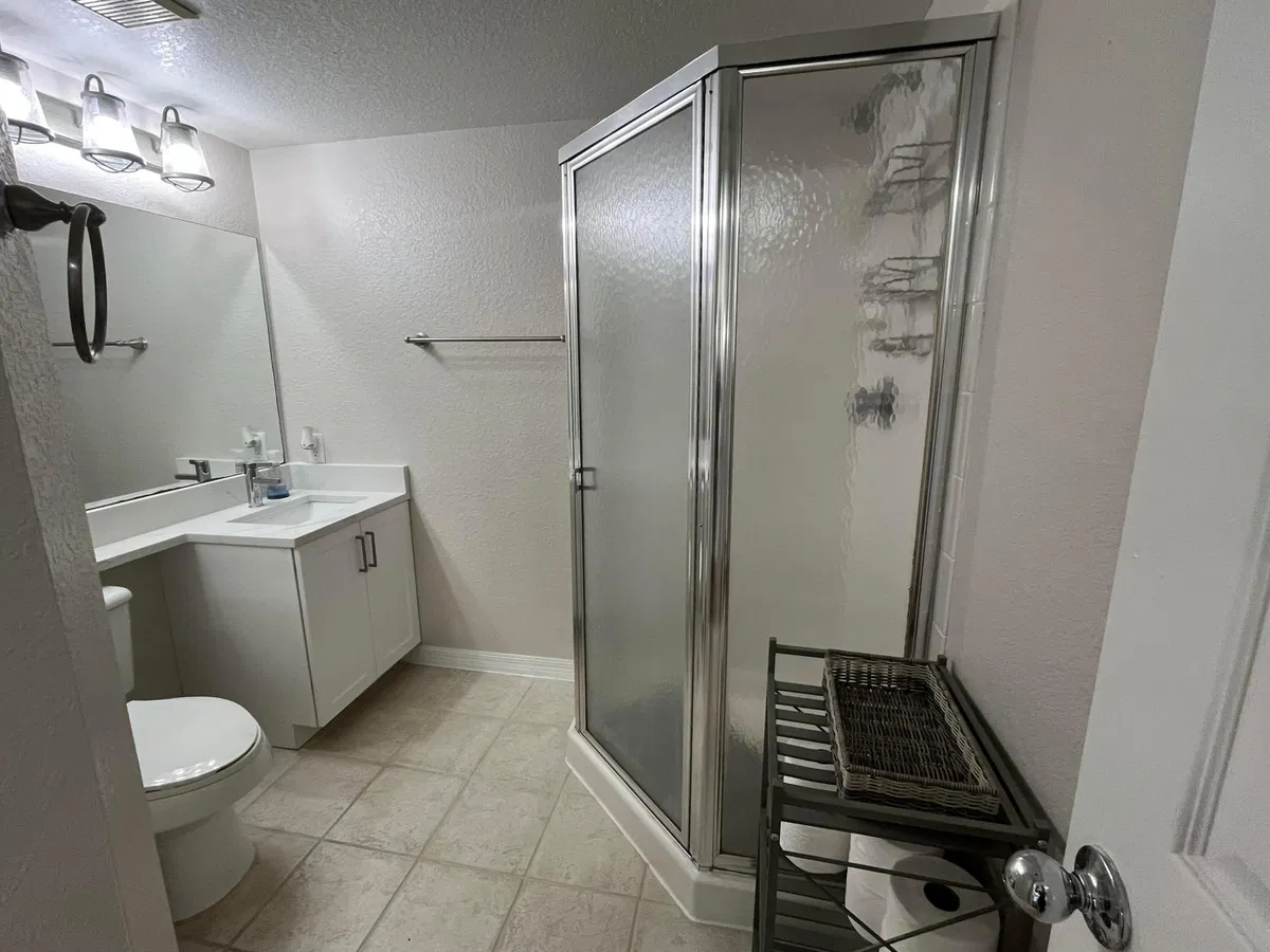 Unit 306 photo 22