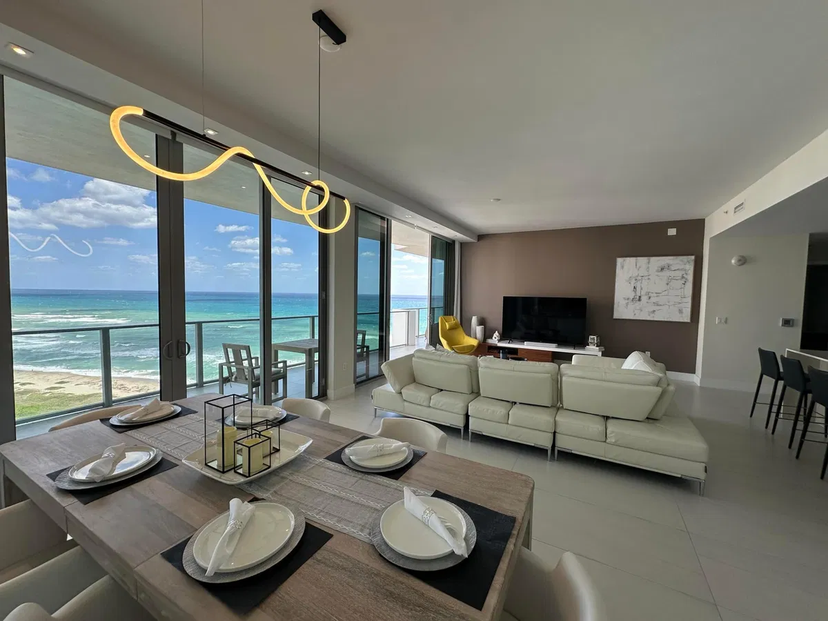 Amrit Ocean Resort & Residences Unit # H-1701 photo 4