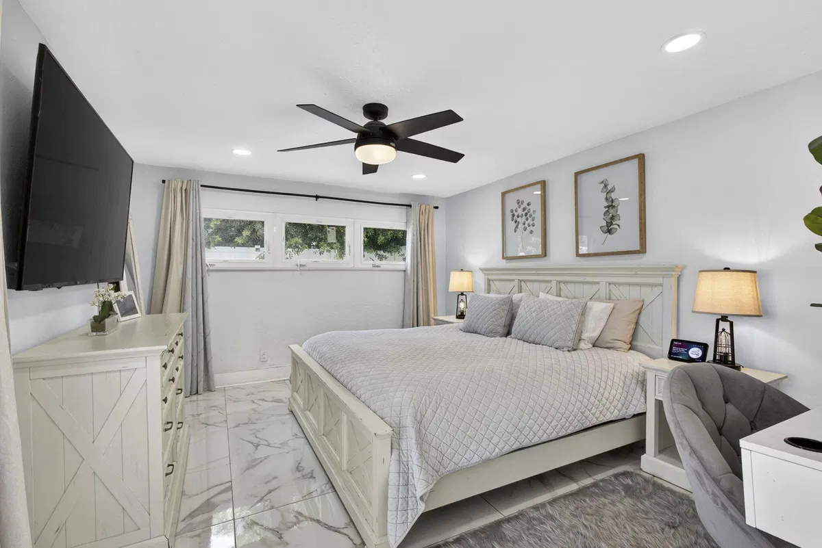 SoSo West Palm Beach Residence photo 31