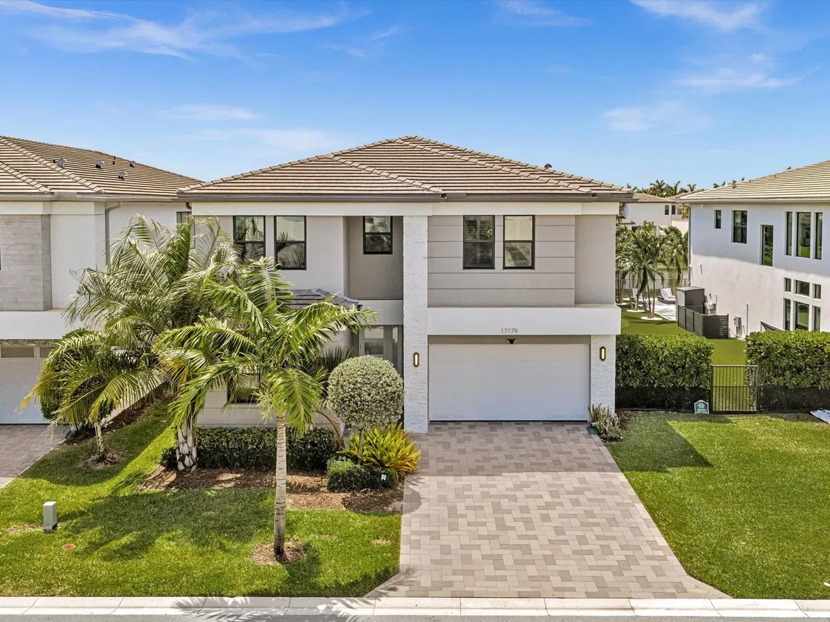 Boca Bridges Residence