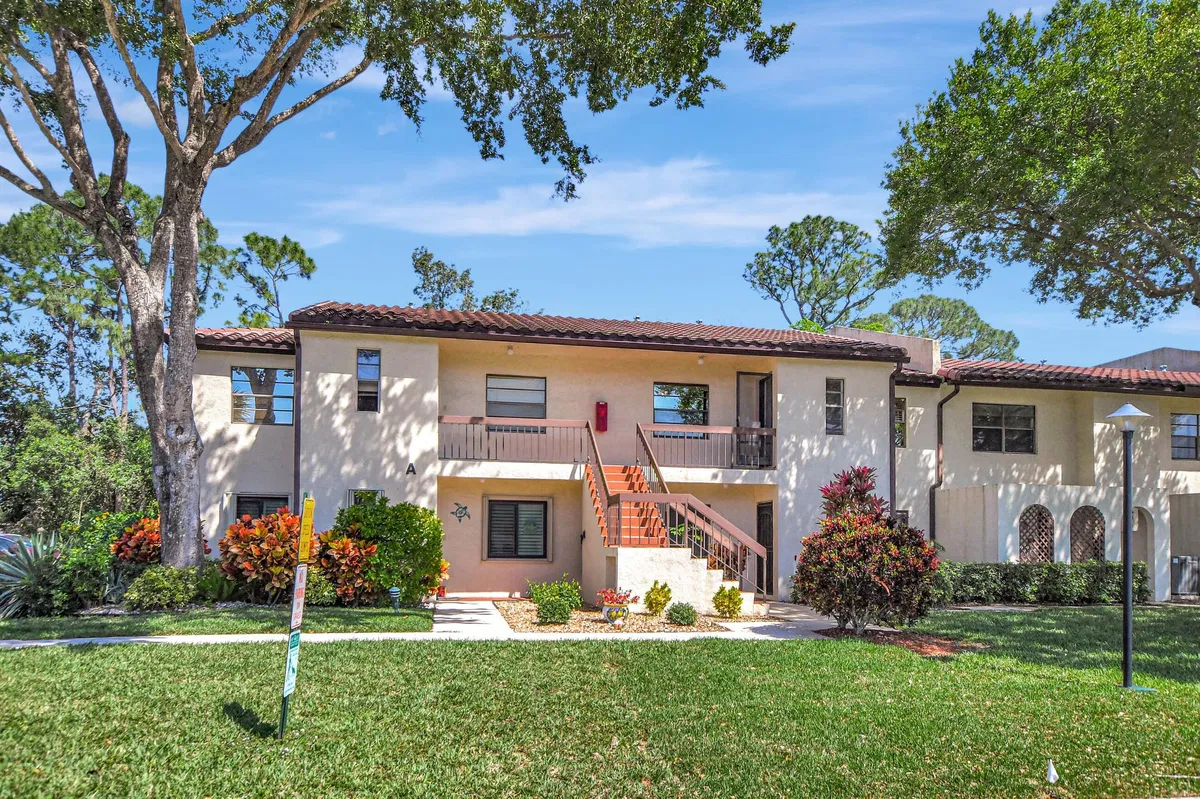 Boca Lago Country Club Homes Unit 3d photo 4