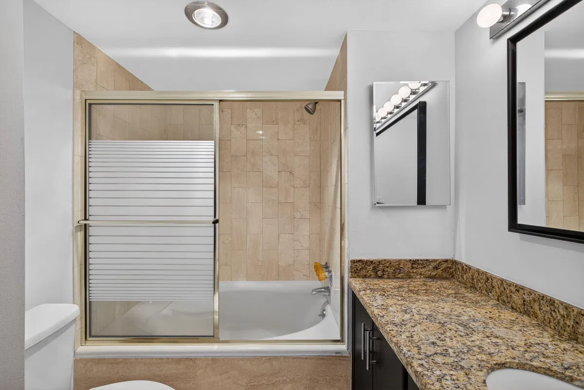 Corniche Singer Island Unit 1004 photo 22