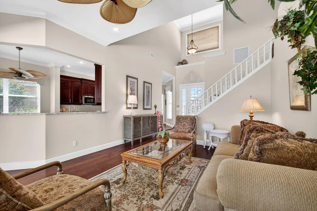 Residence photo 88