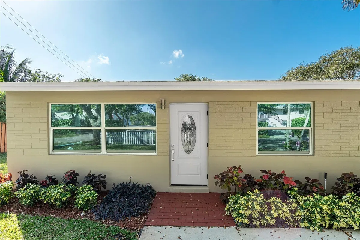 Residence photo 4