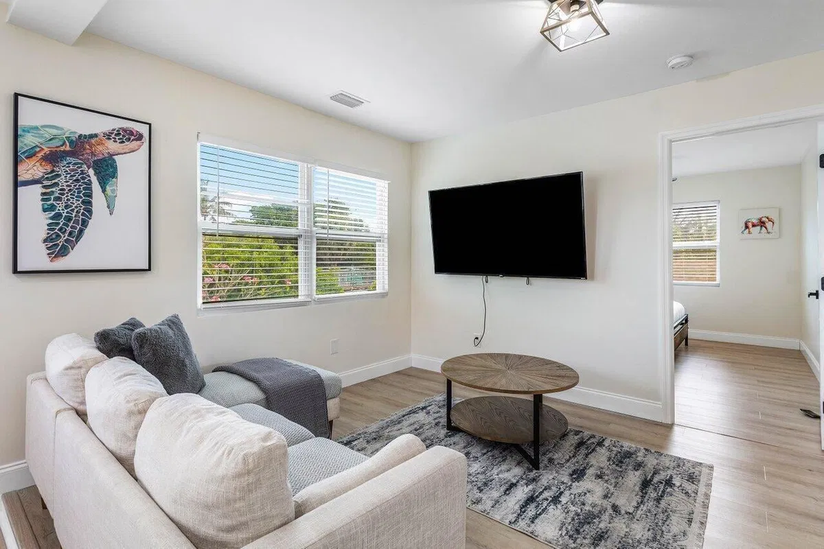 Residence photo 34