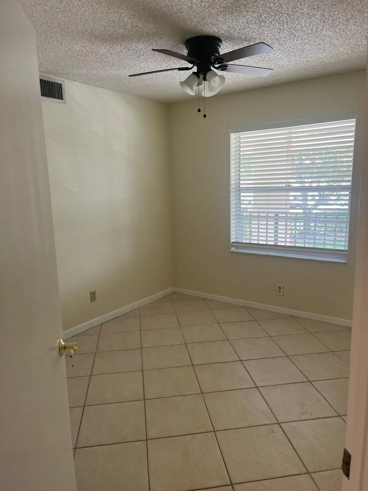 Residence photo 22