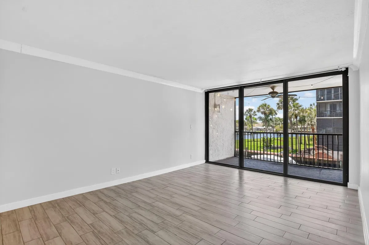 Boca Raton Unit 203 photo 10