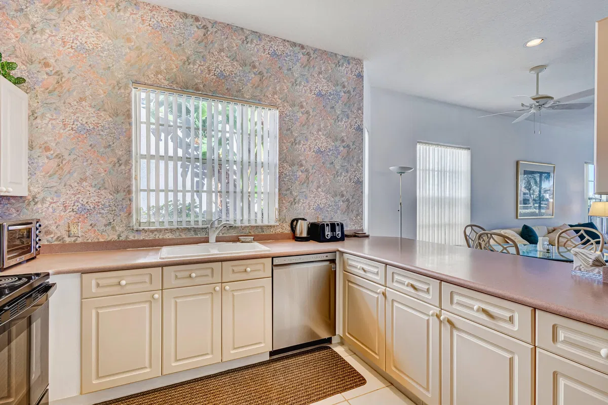 PGA National Palm Beach Gardens Residence photo 16