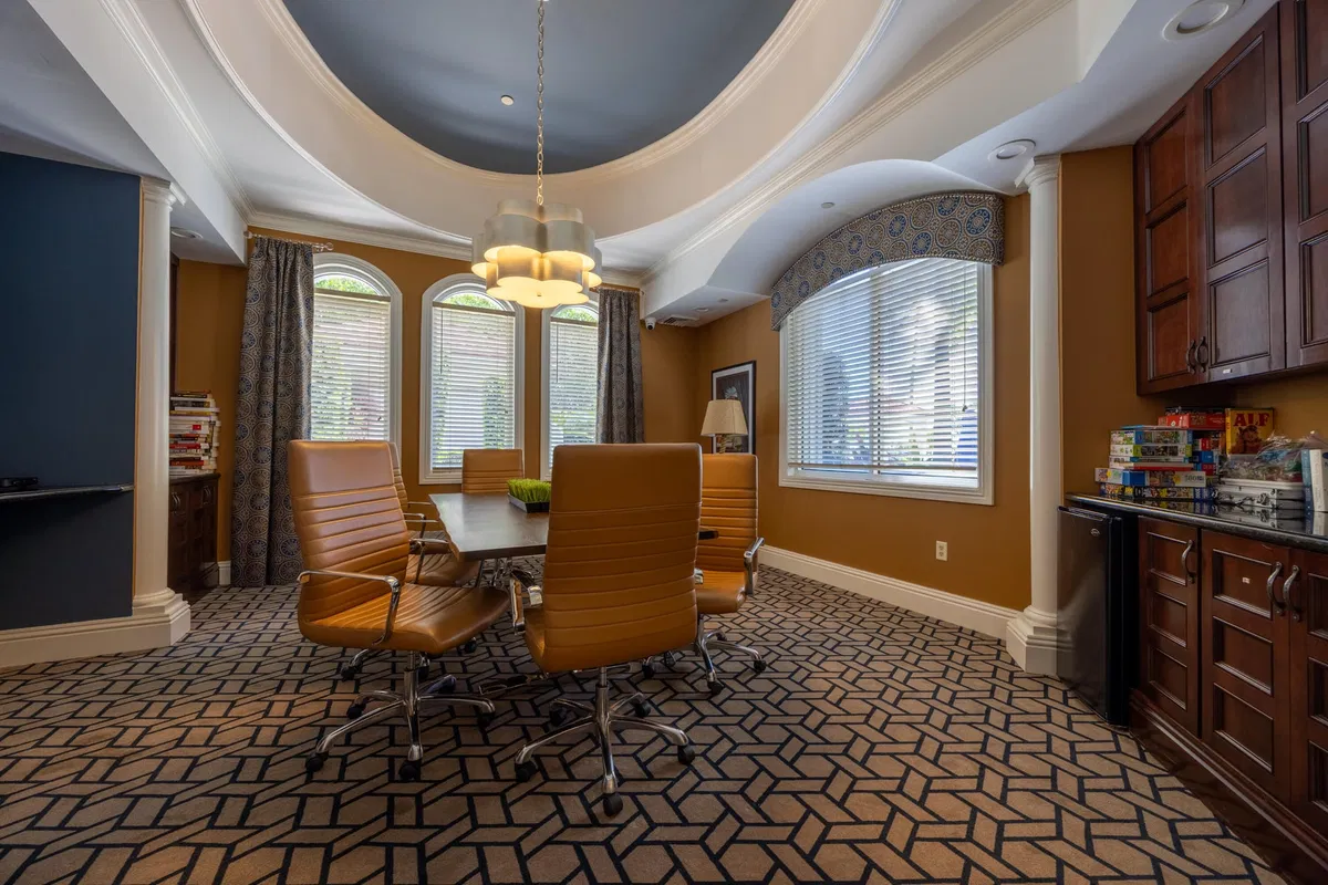 Residence photo 25