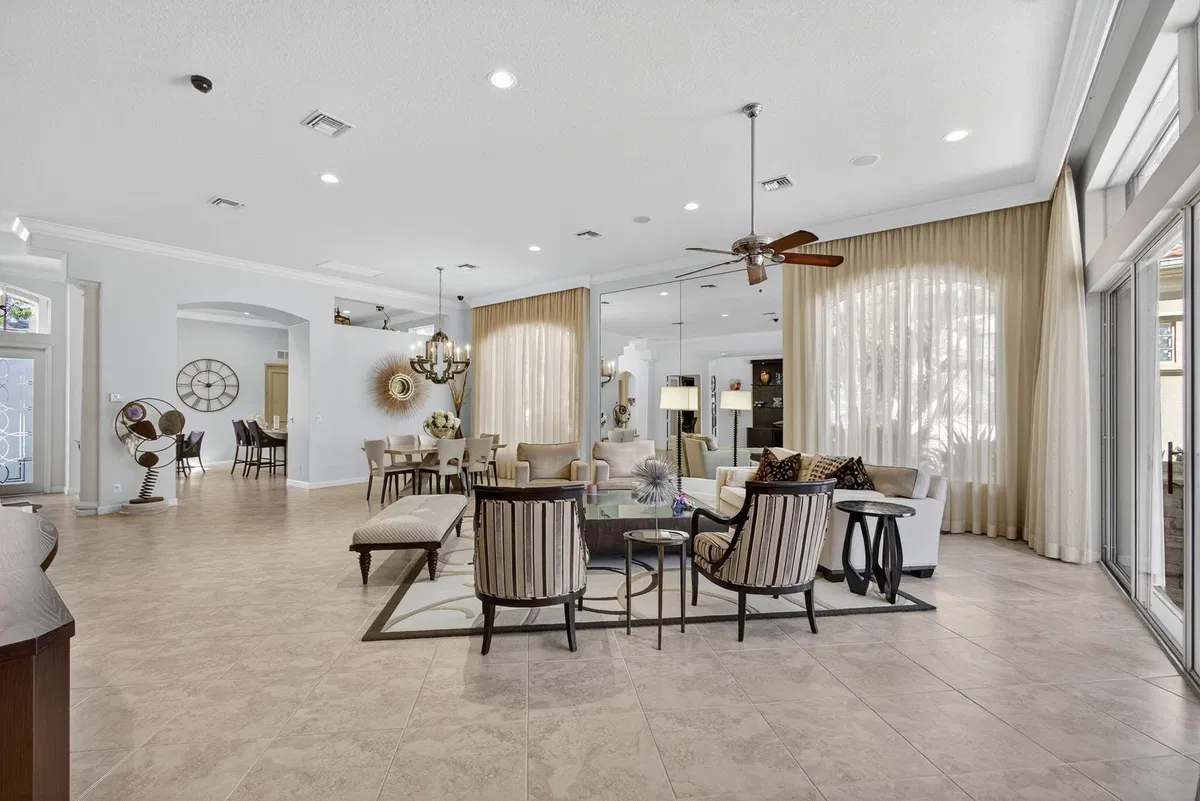 Mirasol Country Club Residence photo 19