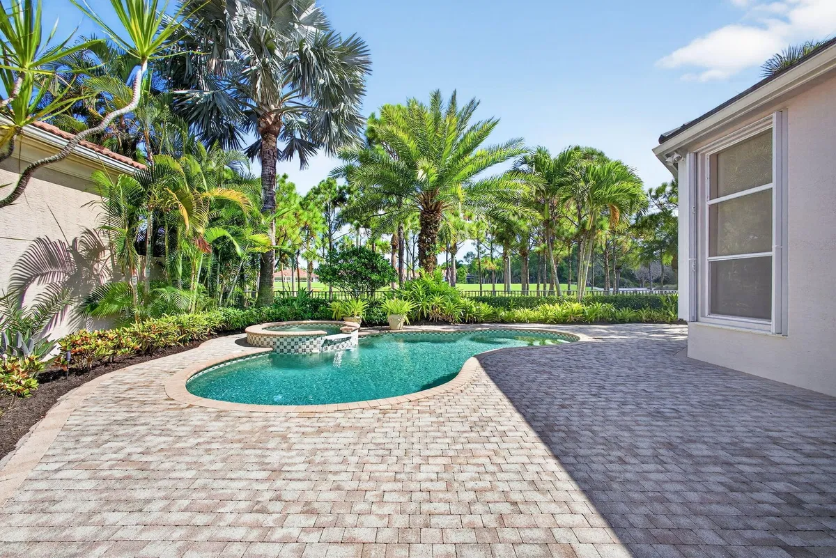 Mirasol Country Club Residence photo 55
