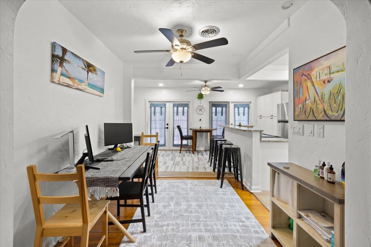  Residence photo 7