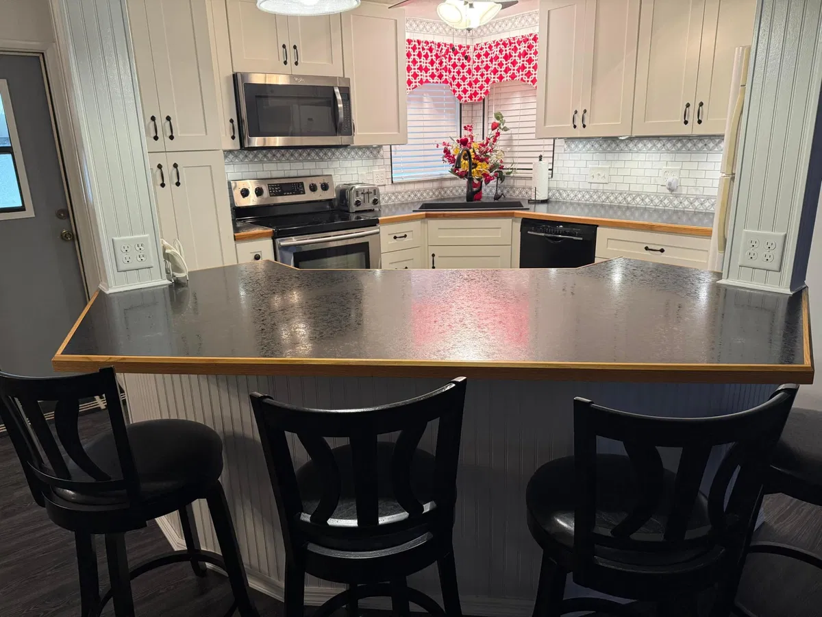 Residence photo 7