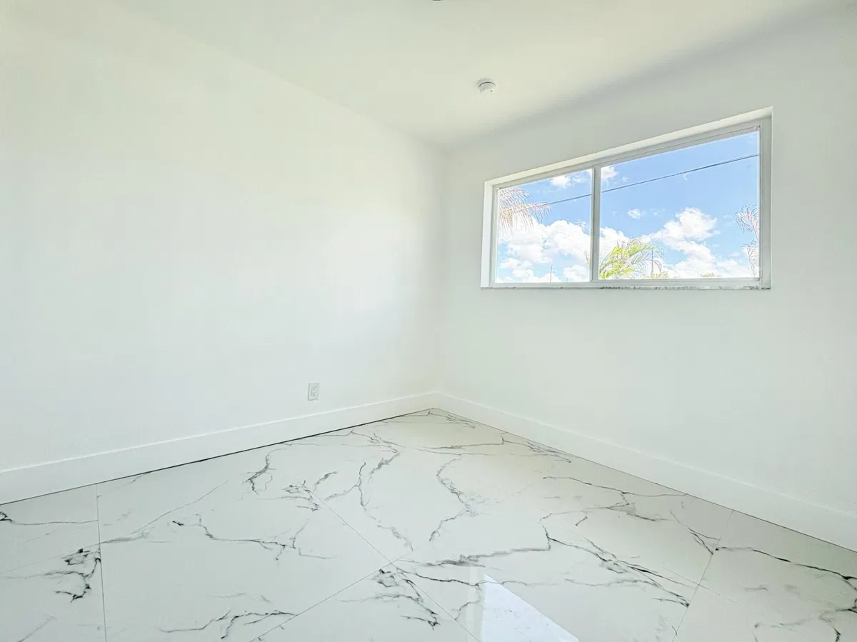 Residence photo 22