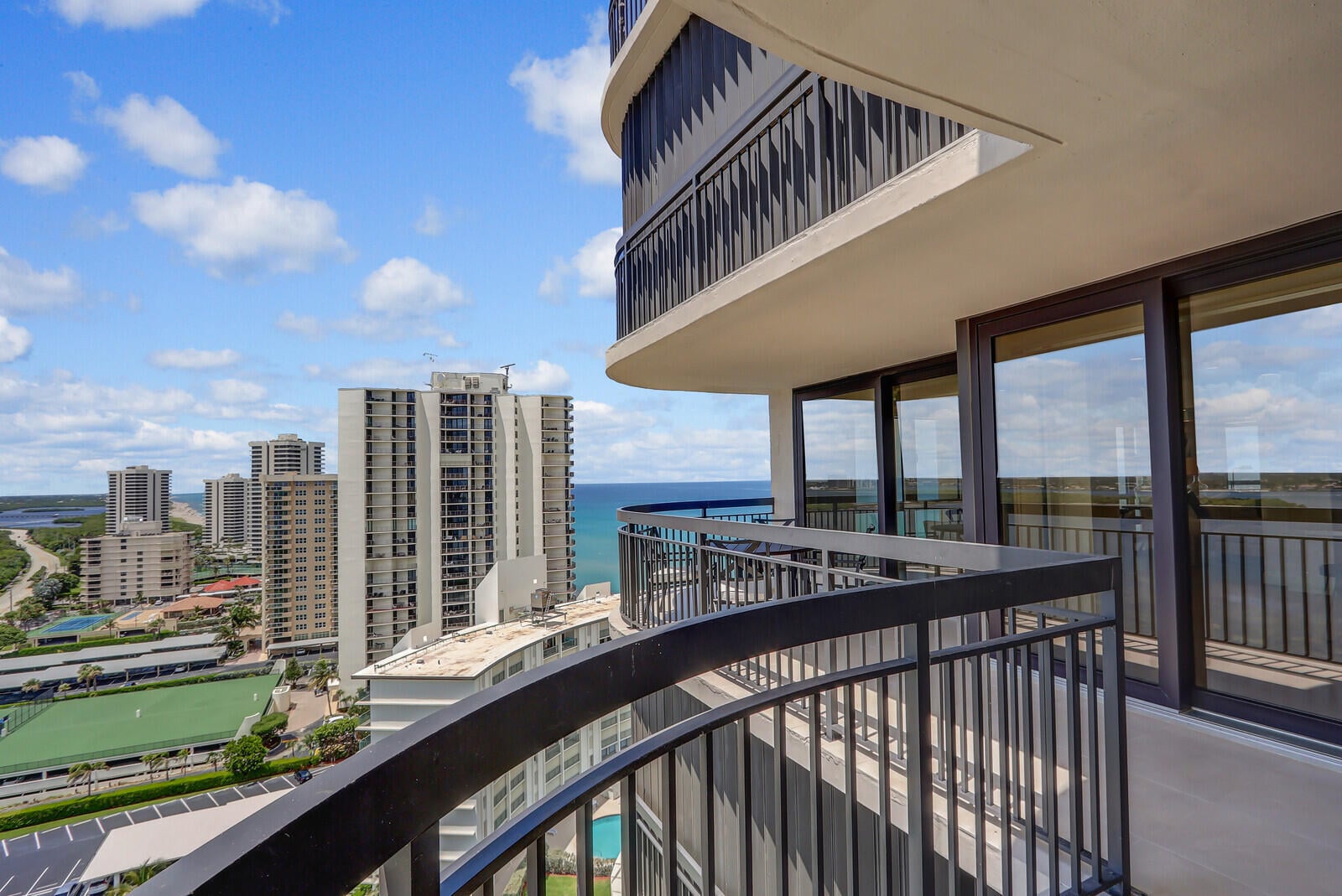 Eastpointe Singer Island Unit 18j photo 67