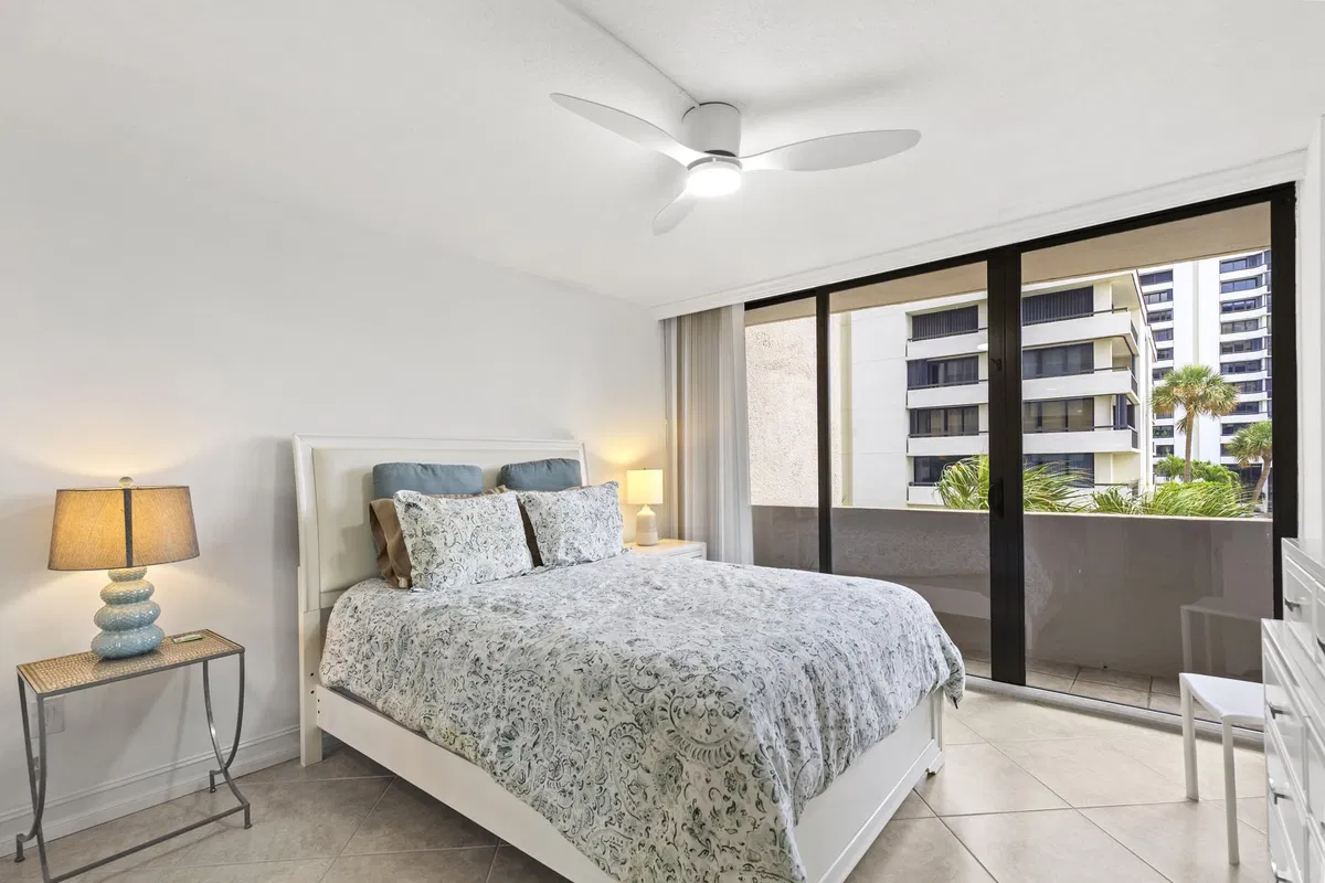 Singer Island Unit 1-204 photo 16