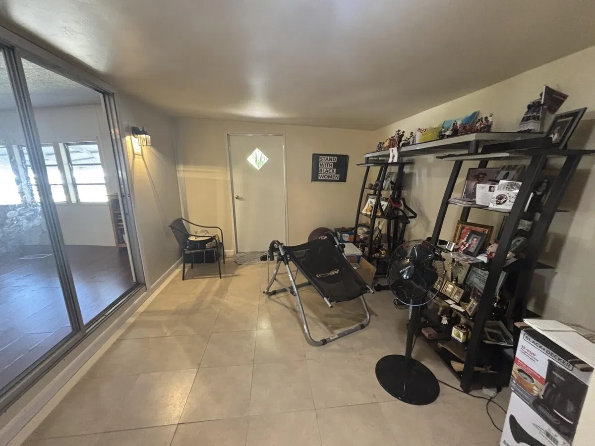  Unit 377 photo 22