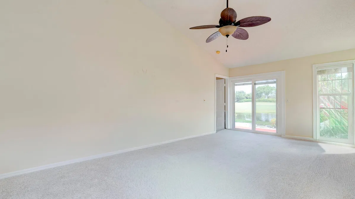  Residence photo 25