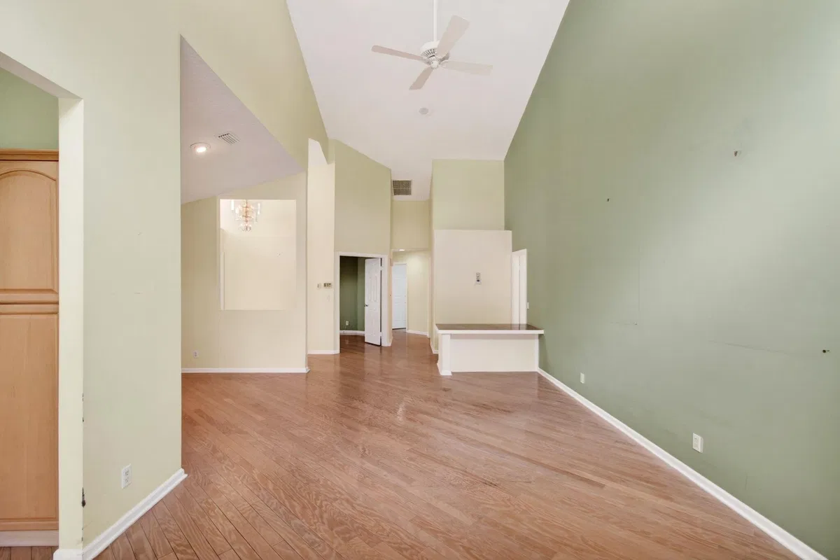 Residence photo 13
