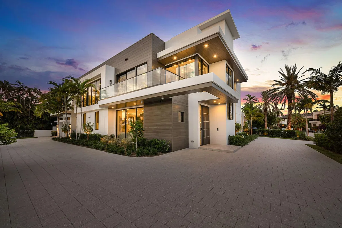 Royal Palm Yacht and Country Club Residence photo 7