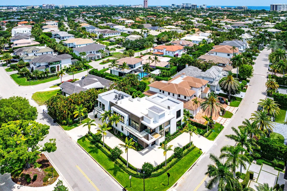 Royal Palm Yacht and Country Club Residence photo 70
