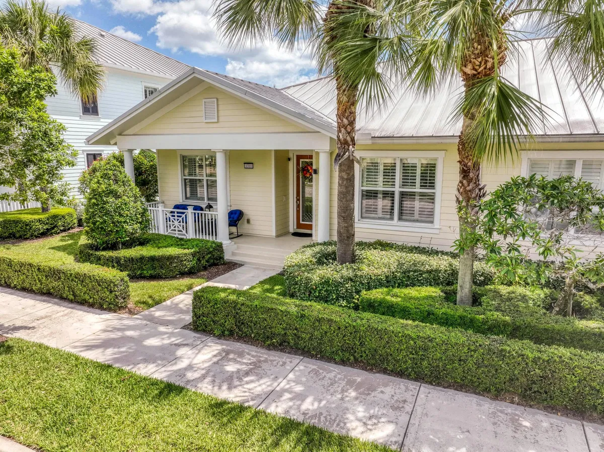 Mallory Creek Abacoa Residence