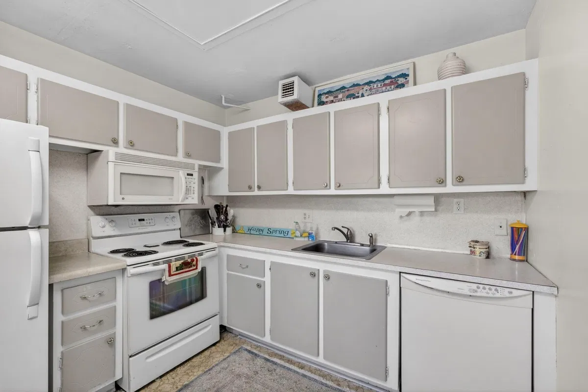 Residence photo 7