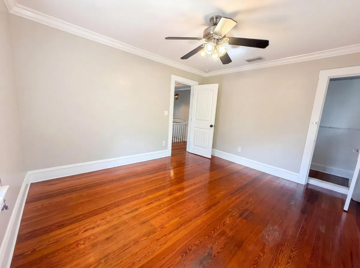 Residence photo 4