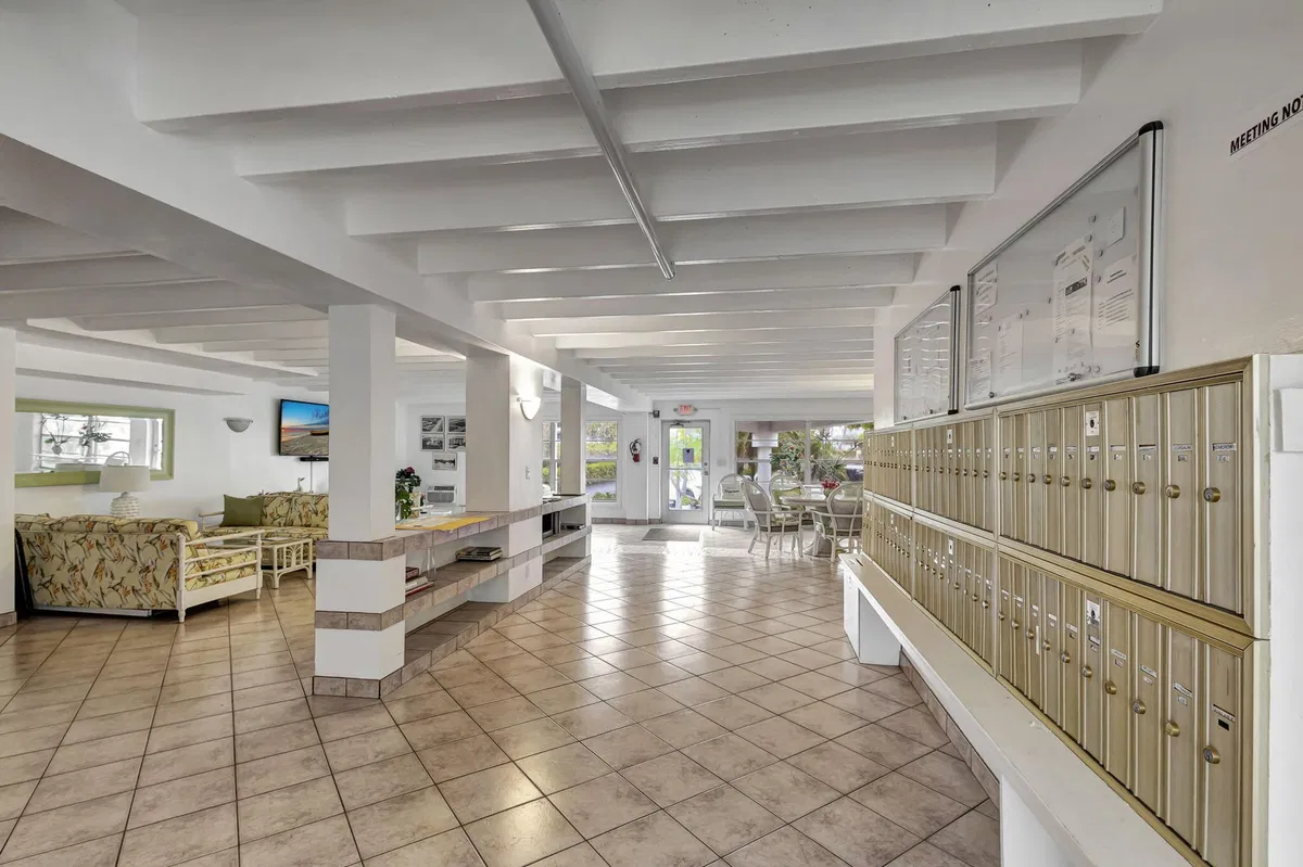 4001 S Ocean South Palm Beach Unit 111 photo 16