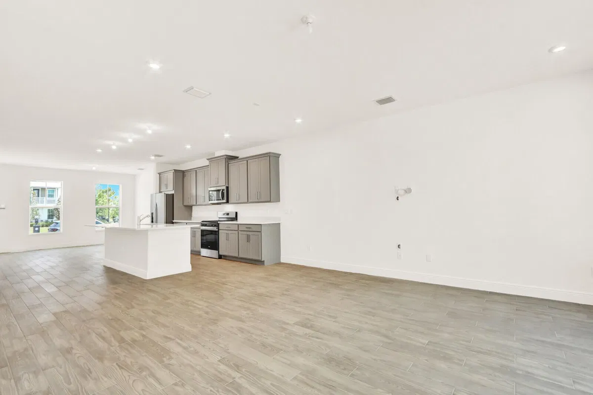 Residence photo 16