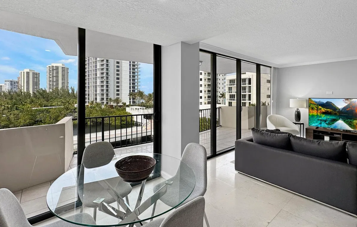 Singer Island Unit 2-506 photo 10