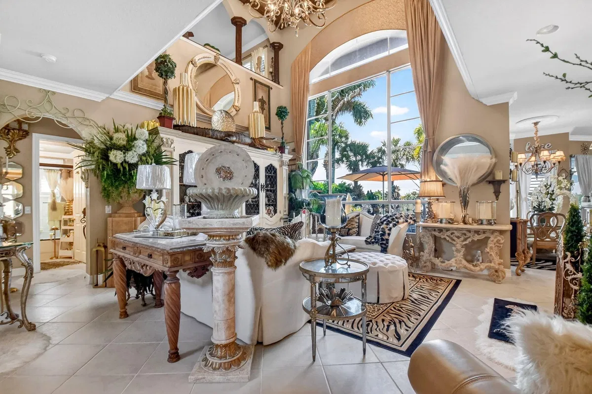 Residence photo 16