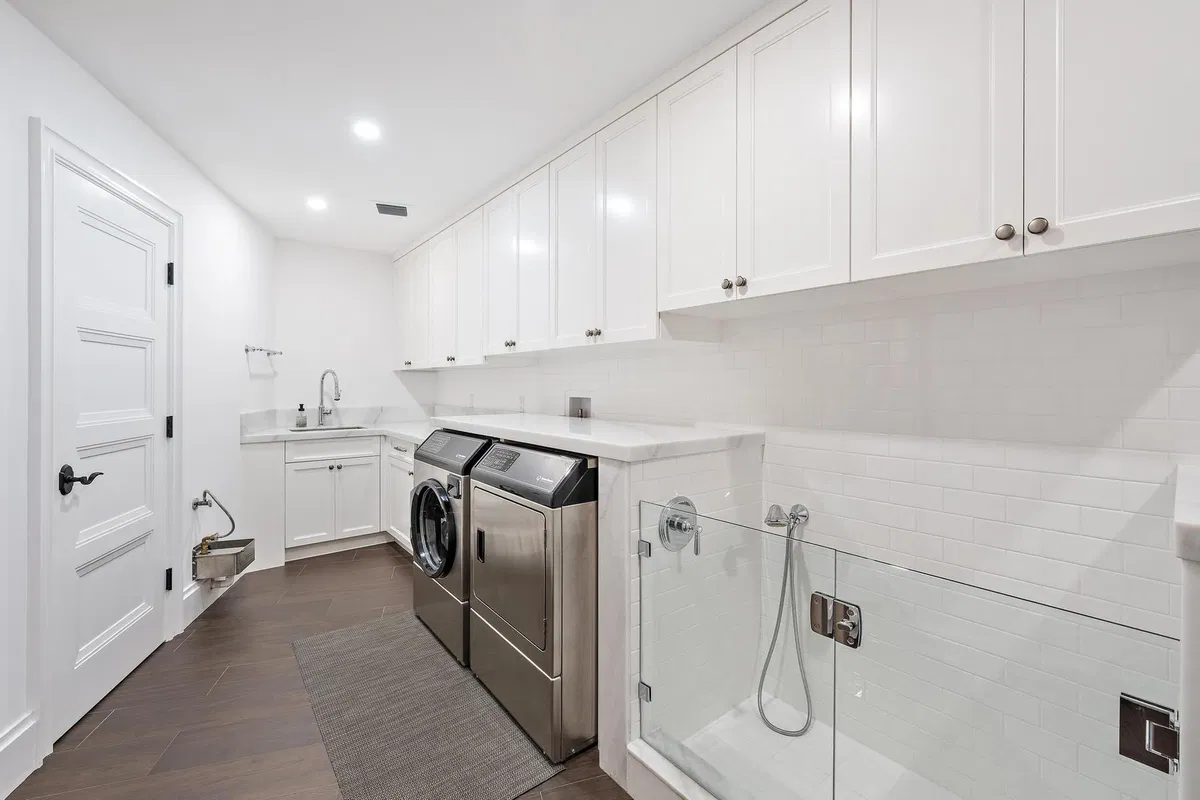 Residence photo 34