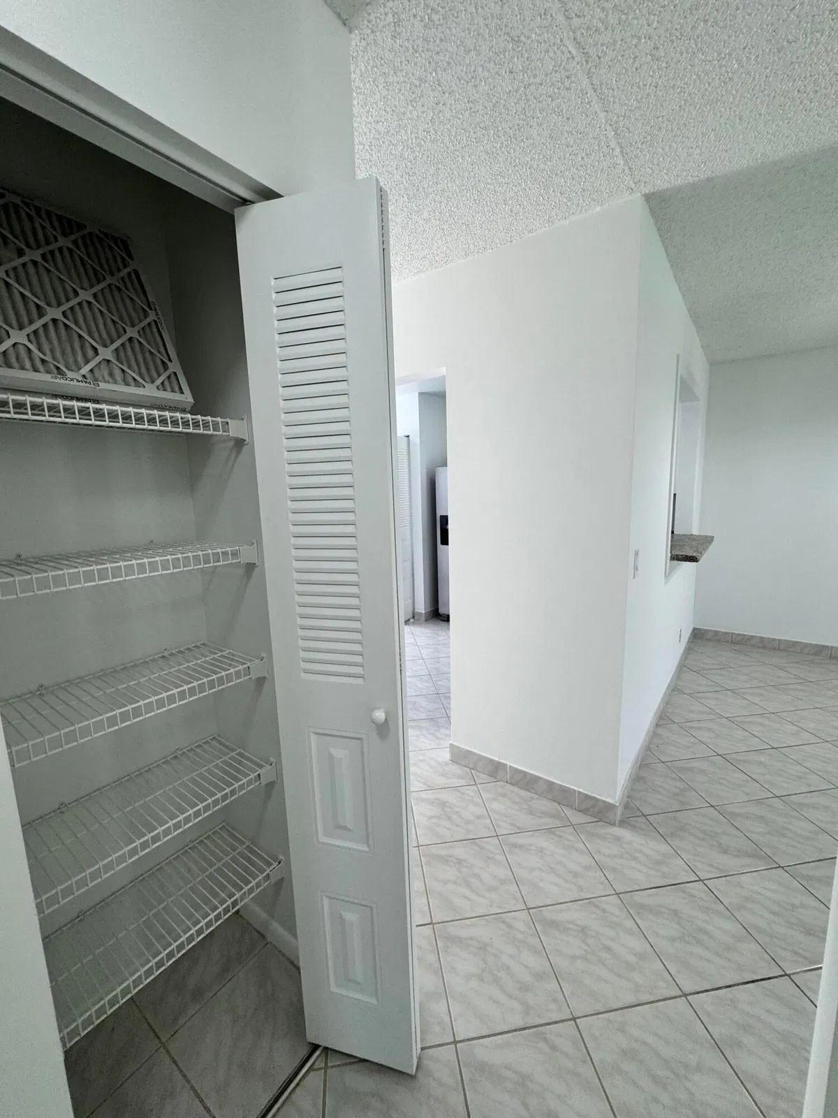 Residence photo 25