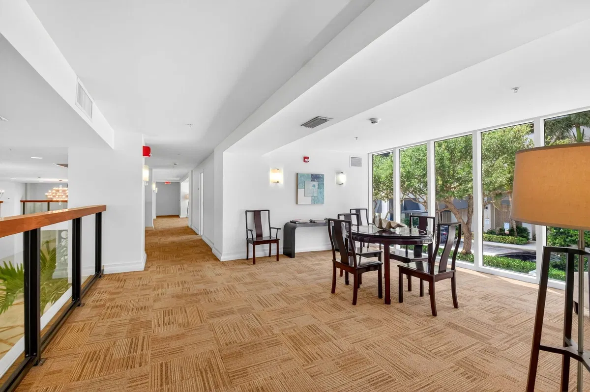 Villa Lofts Unit 304 photo 31