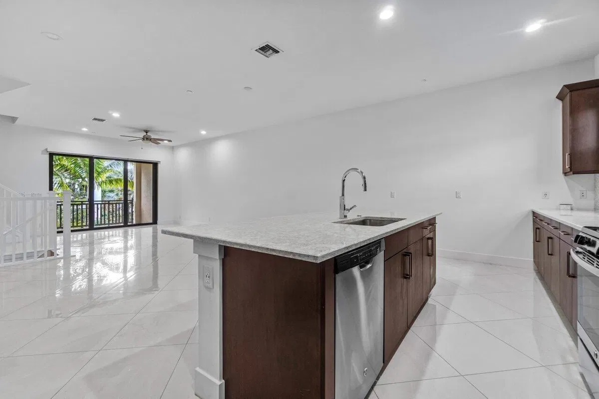Alton Homes Palm Beach Gardens Residence photo 16