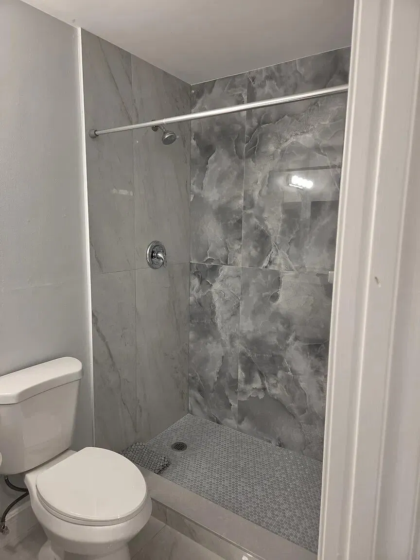 Unit 104 photo 10