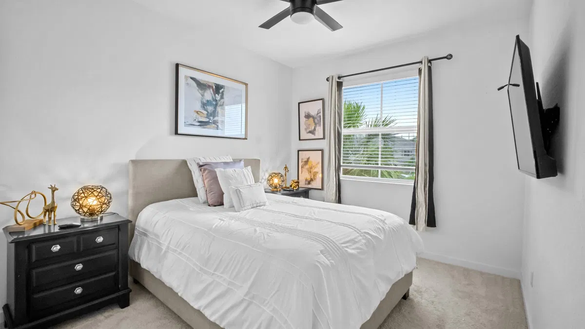 Residence photo 25