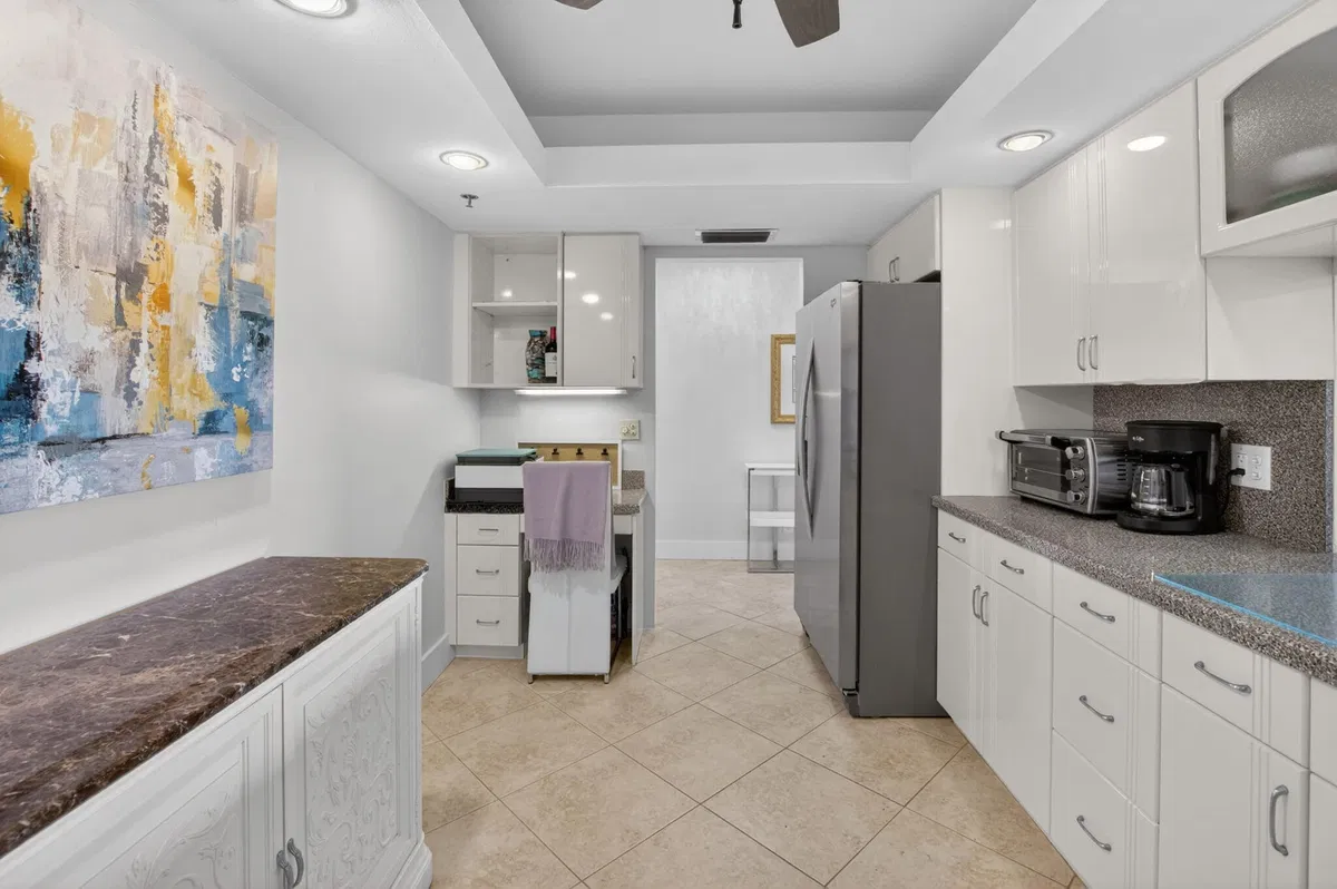Le Club II Highland Beach Unit 301 photo 13