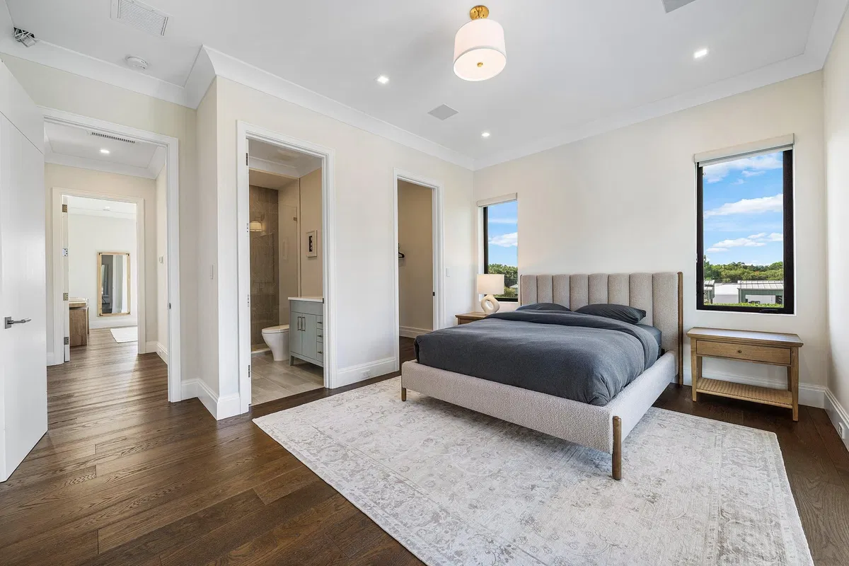 Residence photo 34