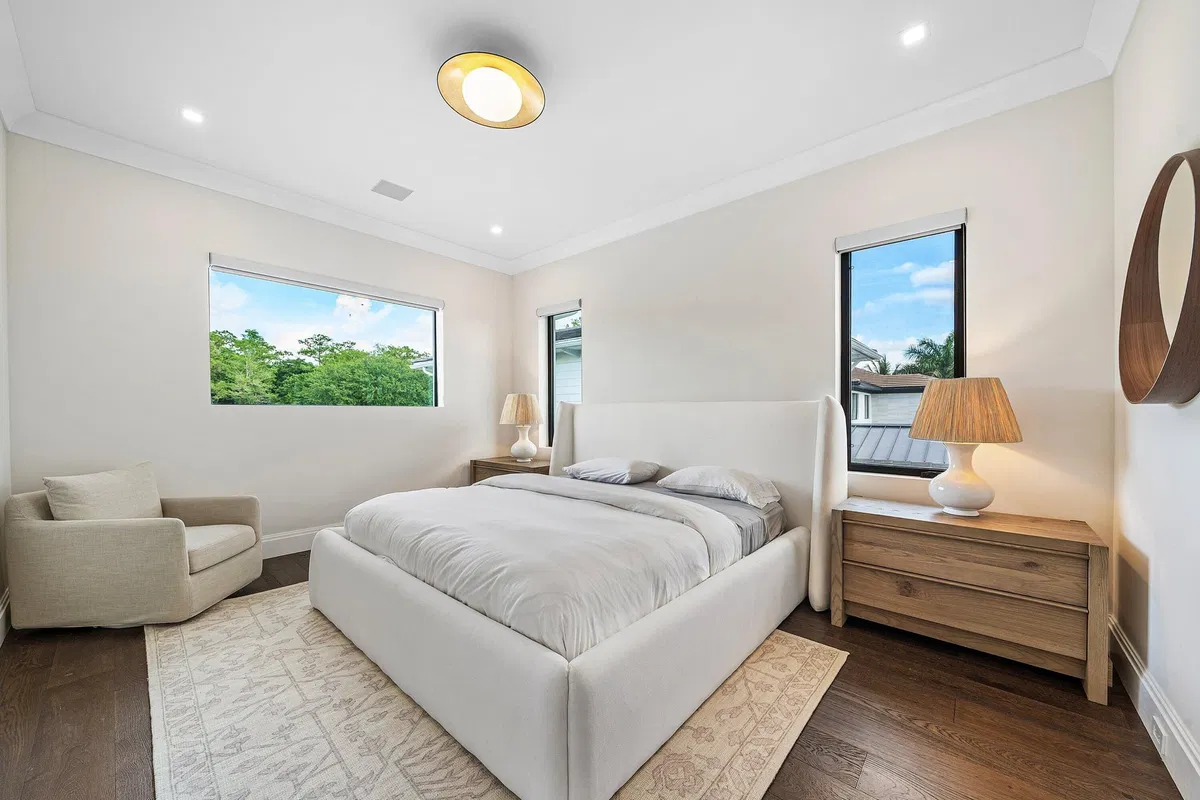  Residence photo 43
